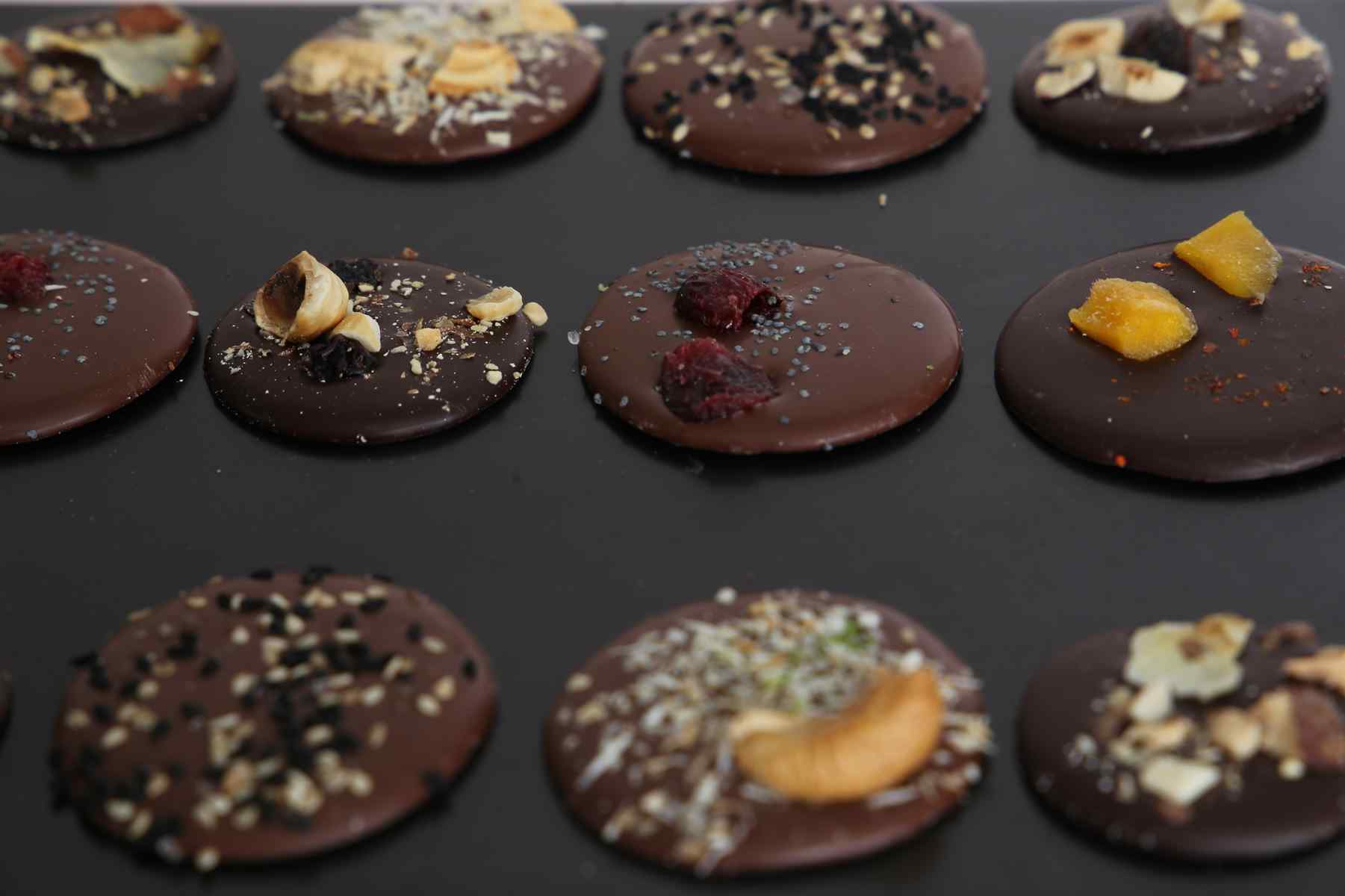 Mendiants 3 chocolats dans leur boîte origami