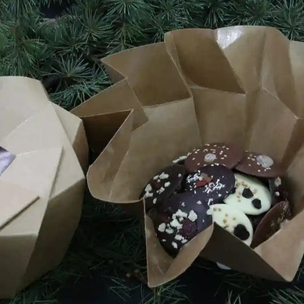 Mendiants 2 chocolats dans leur boîte origami