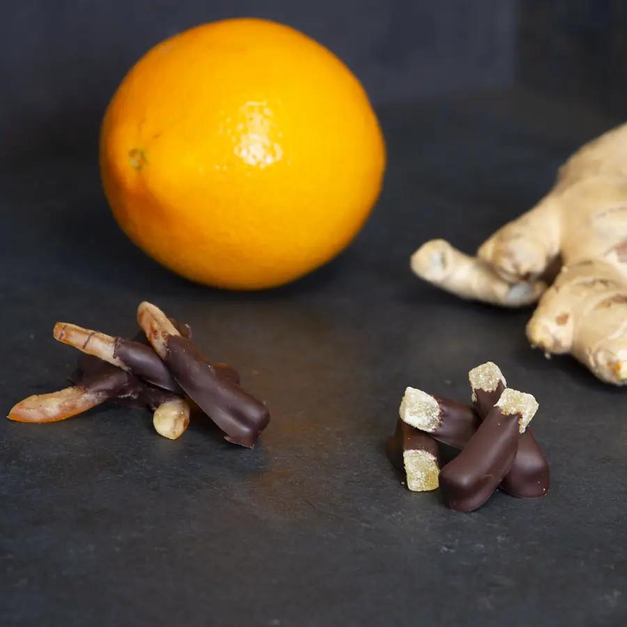 Fruits confits couverts de chocolat